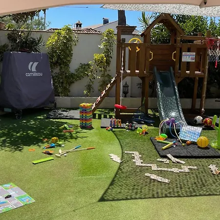 Holiday home Turrion Fuer 14 Personen In Marbella